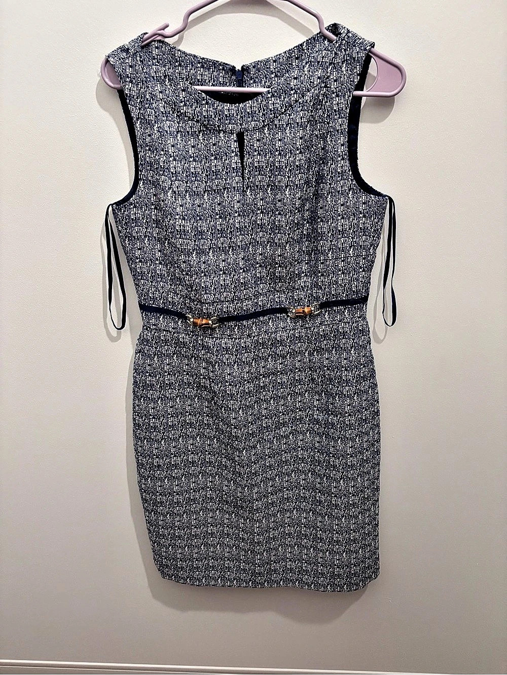 Tahari Boucle Mini Dress in Blue & White Size 6 Like New